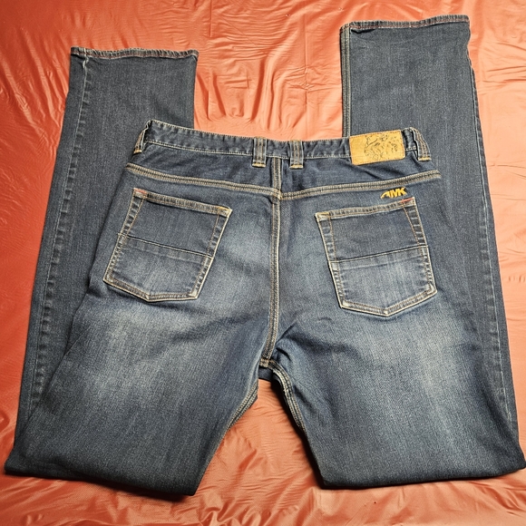 Mountain Khaki Denim Slim Fit Buffalo Logo 32×34 Premium Mens Outerwear E.U.C - Picture 6 of 9